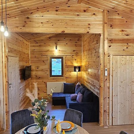 Chalet Istres Des Ardennes Fromelennes Exterior photo